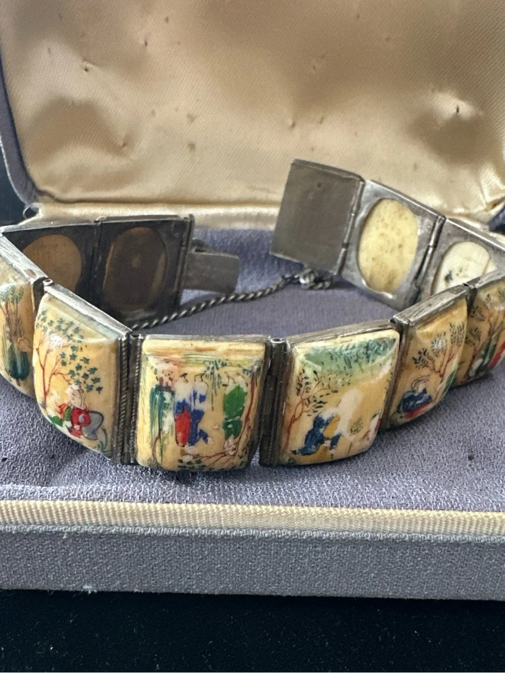 VINTAGE PERSIAN STERLING SILVER PAINTED STORY BRACELET